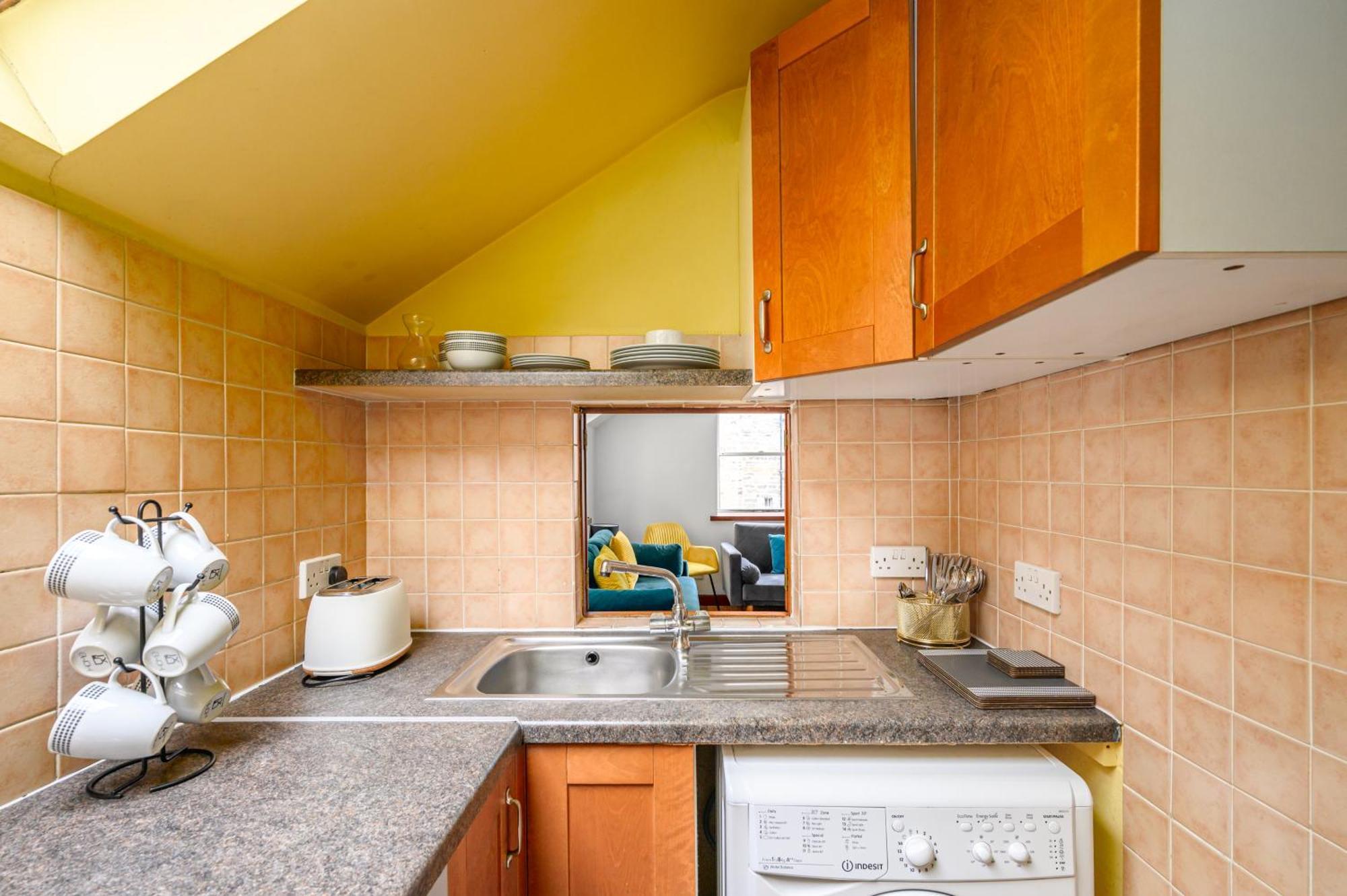 Bright - Central - Sleeps 10 إدنبرة المظهر الخارجي الصورة