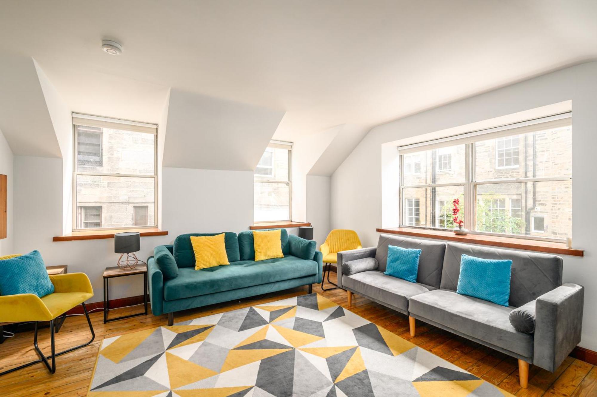Bright - Central - Sleeps 10 إدنبرة المظهر الخارجي الصورة
